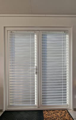 Jaluzele Aluminiu Bicolor