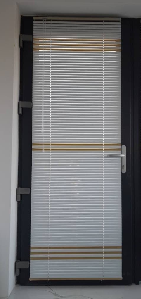 Jaluzele Aluminiu Bicolor