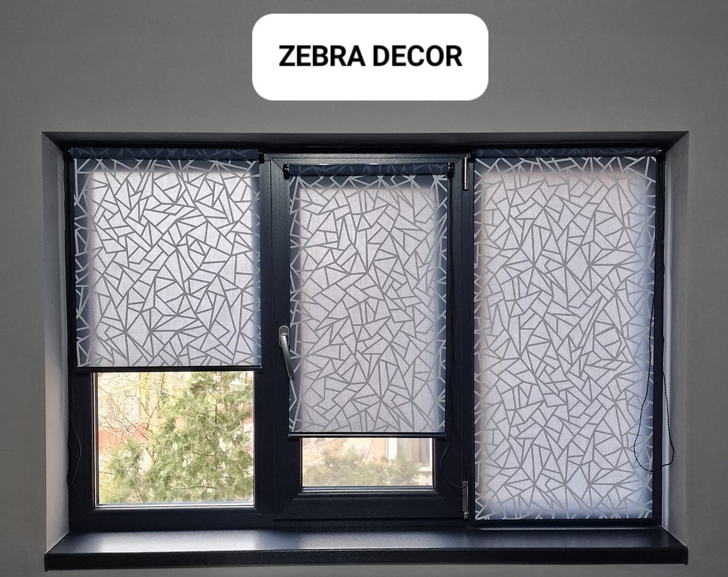 Geometric Gri Inchis CP-004