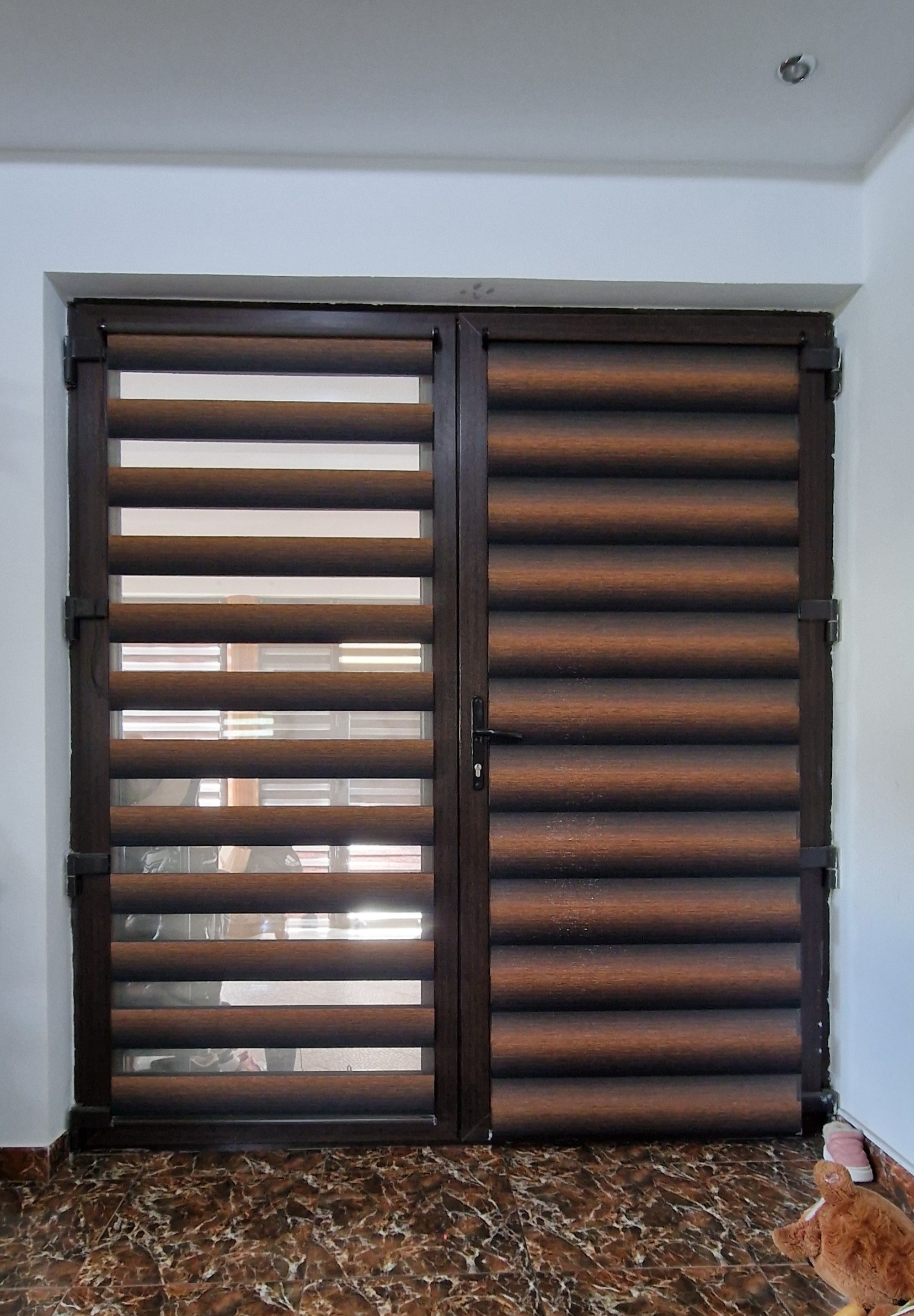 Degradee Maro-Negru BH-3104